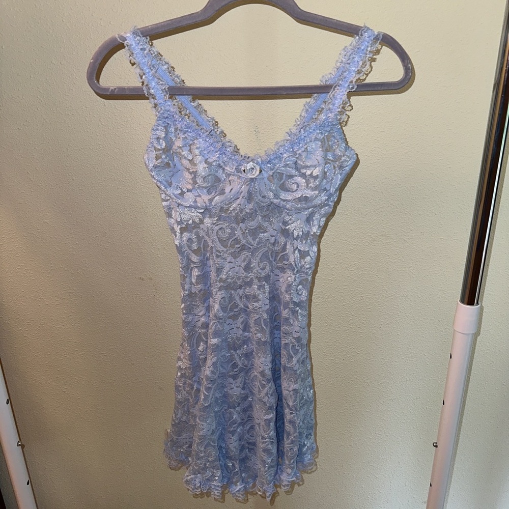 Bustier ruffle trim blue lace dress with flower detail